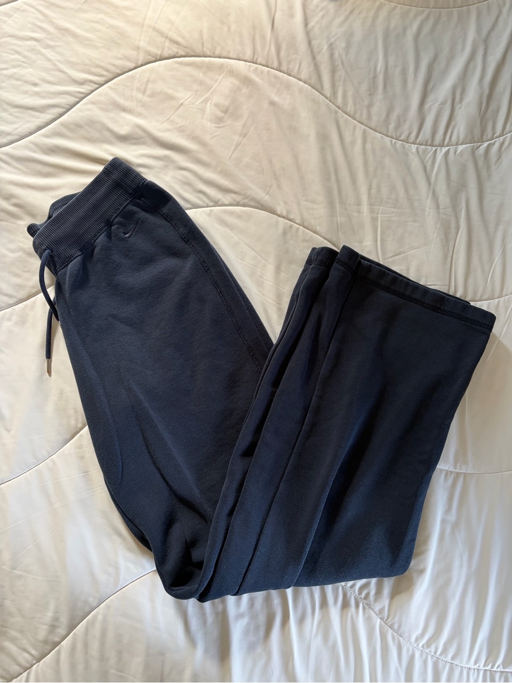 Y2K navy blue Nike low rise straight leg sweatpants